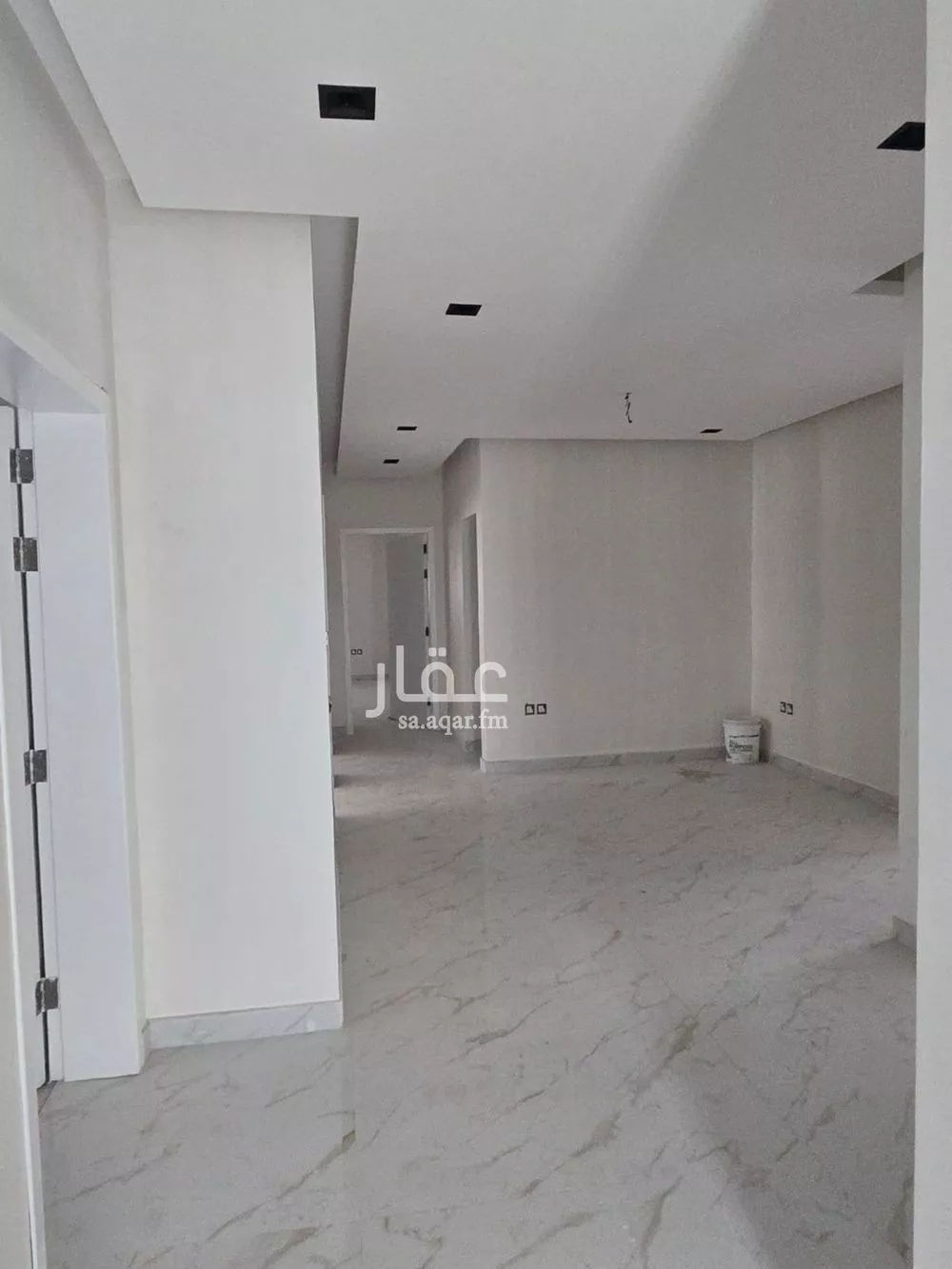 10 bedroom floor in Badr 8