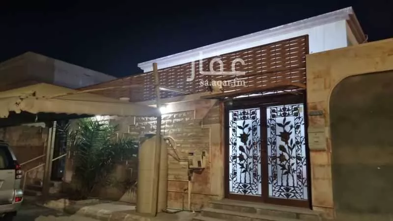 10 bedroom floor in Badr 6
