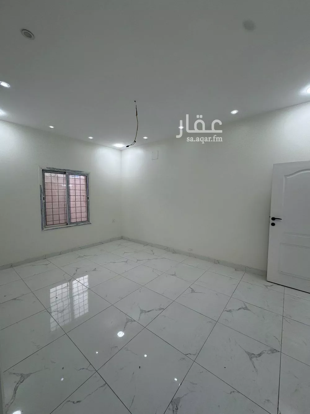 دور 5 غرف في ضاحية الملك فهد 14