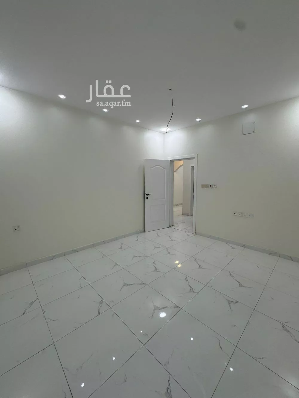 دور 5 غرف في ضاحية الملك فهد 20