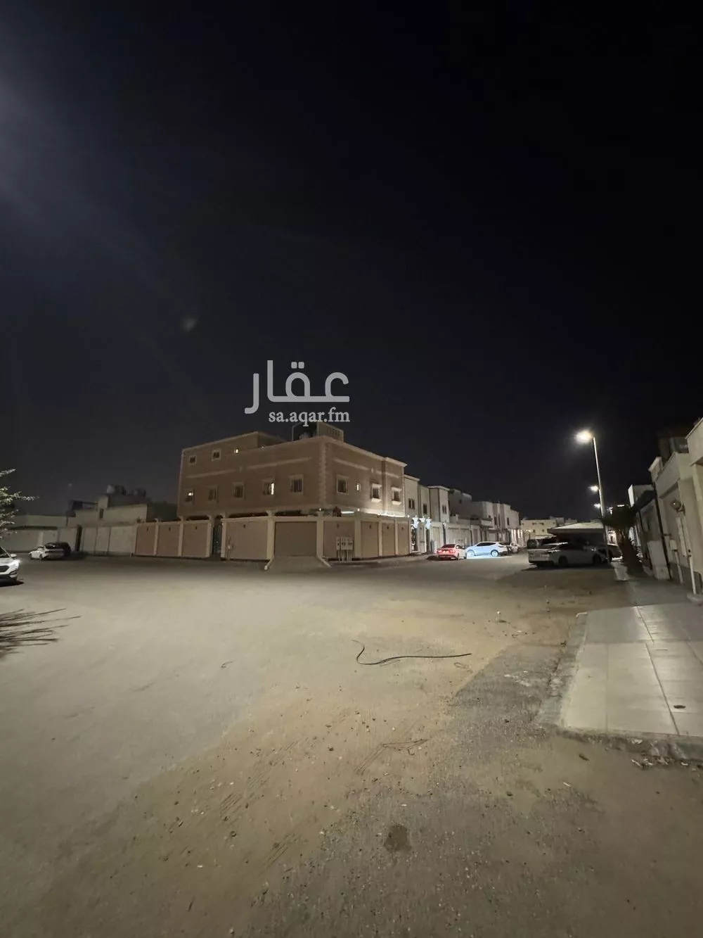 دور 20 غرف في ضاحية الملك فهد 4