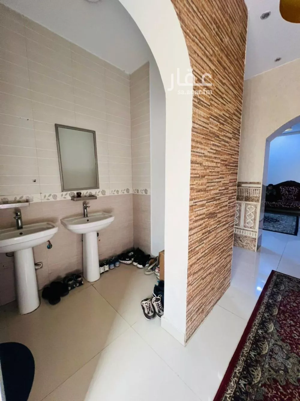 8 bedroom floor in Dahiat King Fahd 9