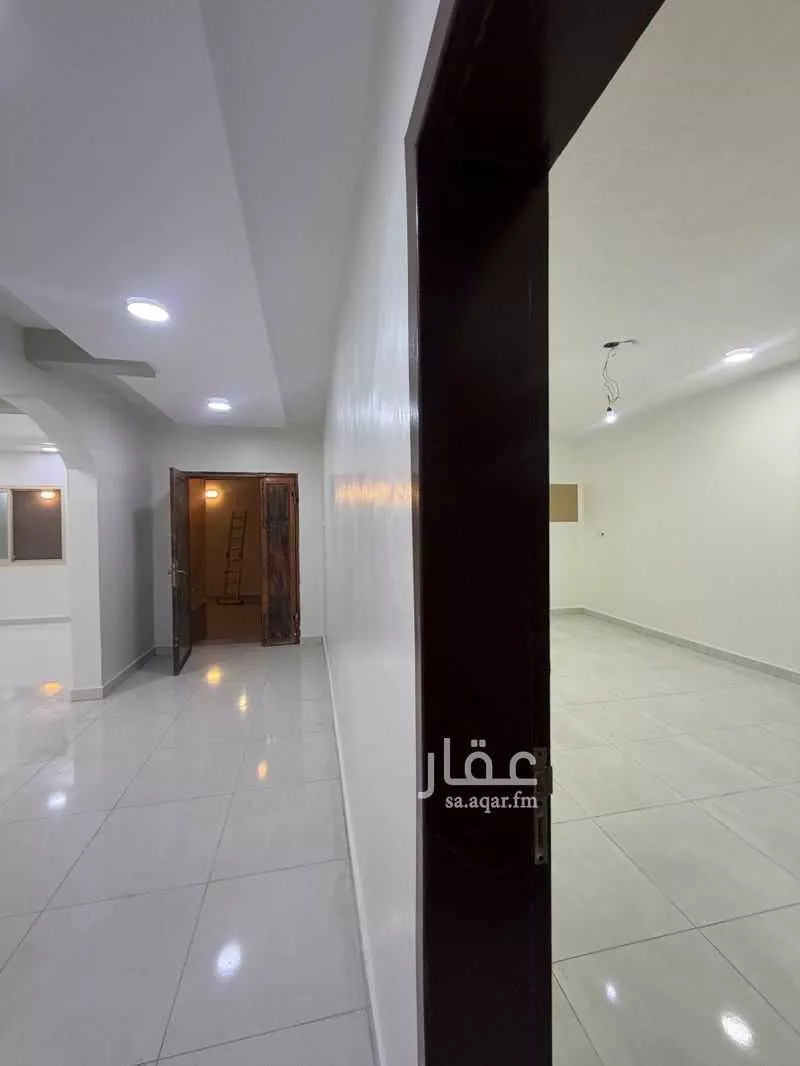 6 bedroom floor in Dahiat King Fahd 18