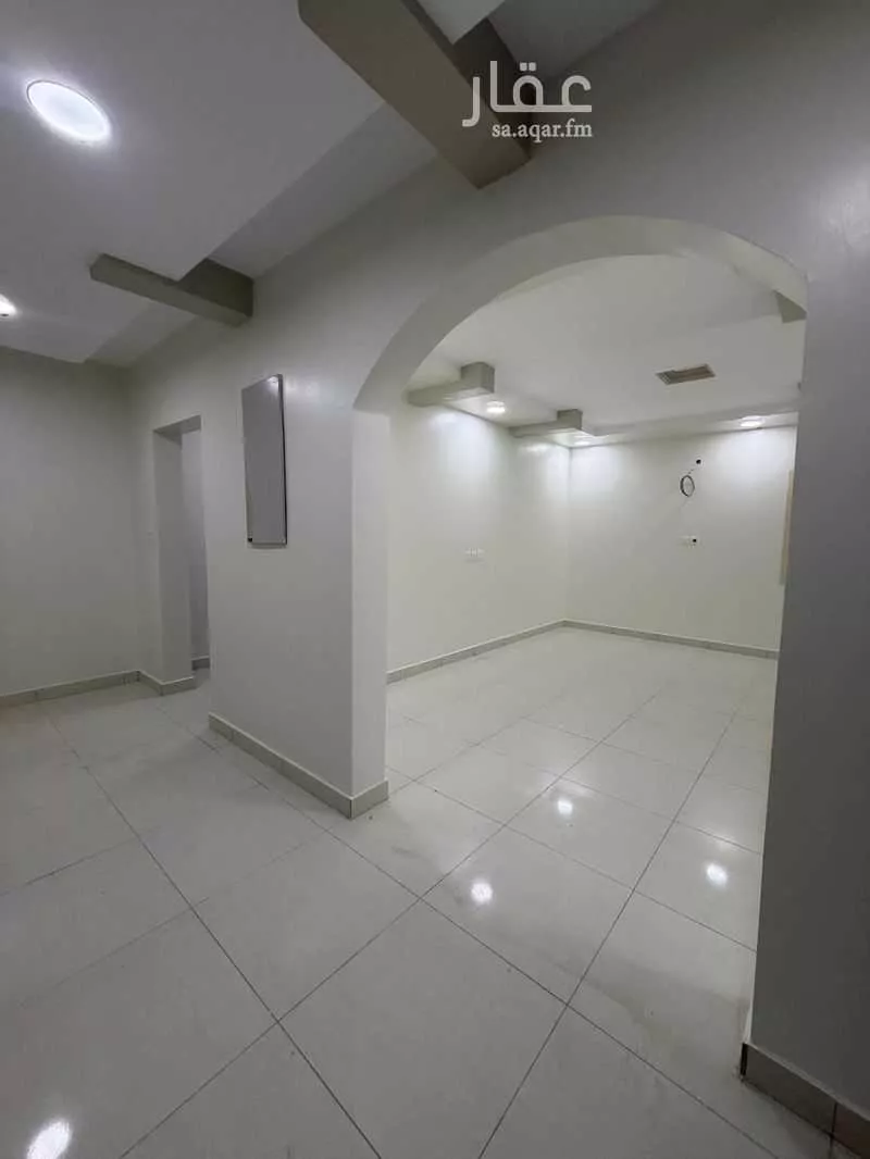 6 bedroom floor in Dahiat King Fahd 20