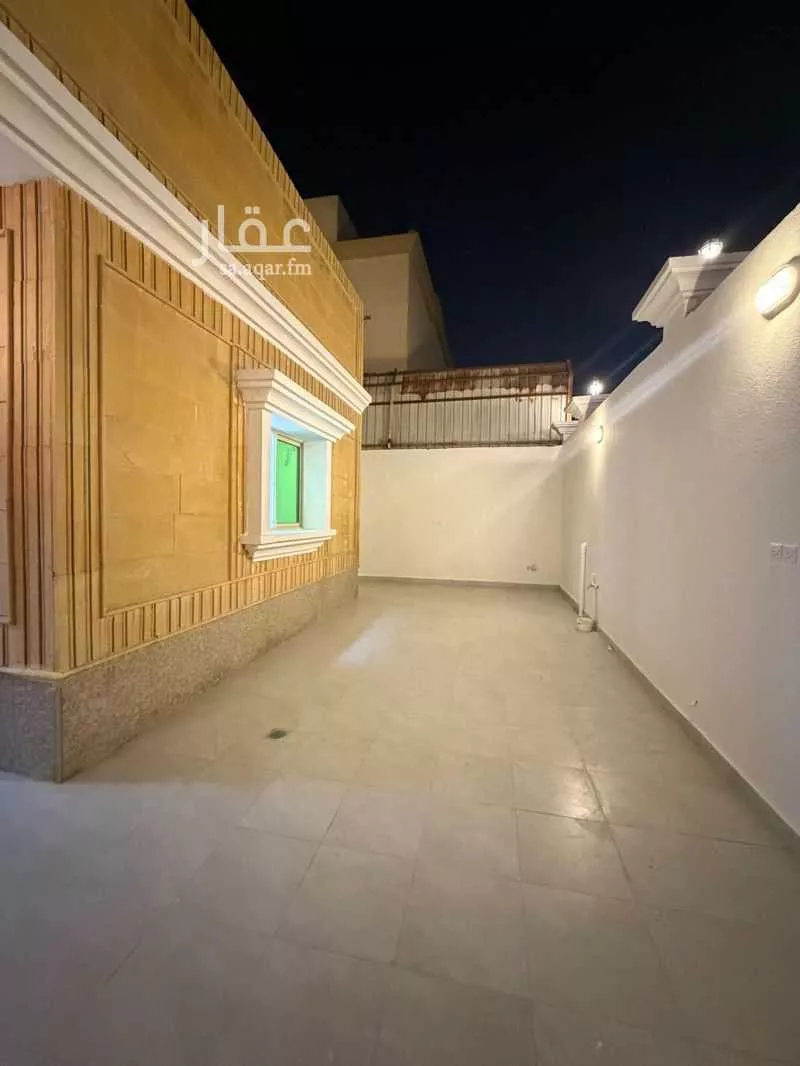6 bedroom floor in Dahiat King Fahd 7