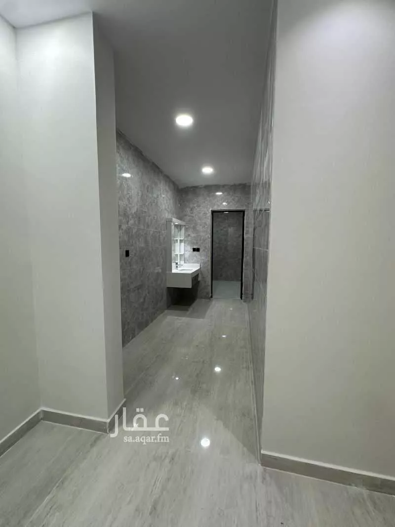 6 bedroom floor in Dahiat King Fahd 15