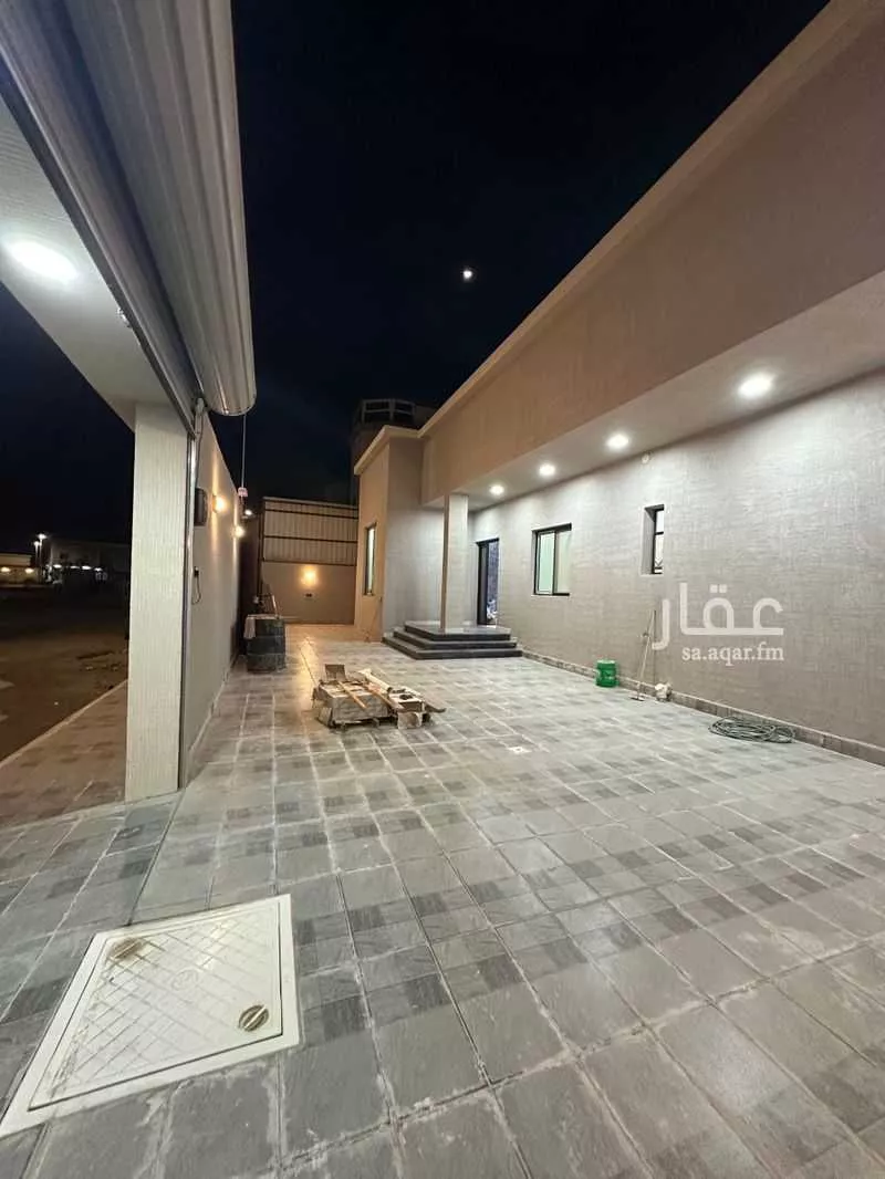 6 bedroom floor in Dahiat King Fahd 18