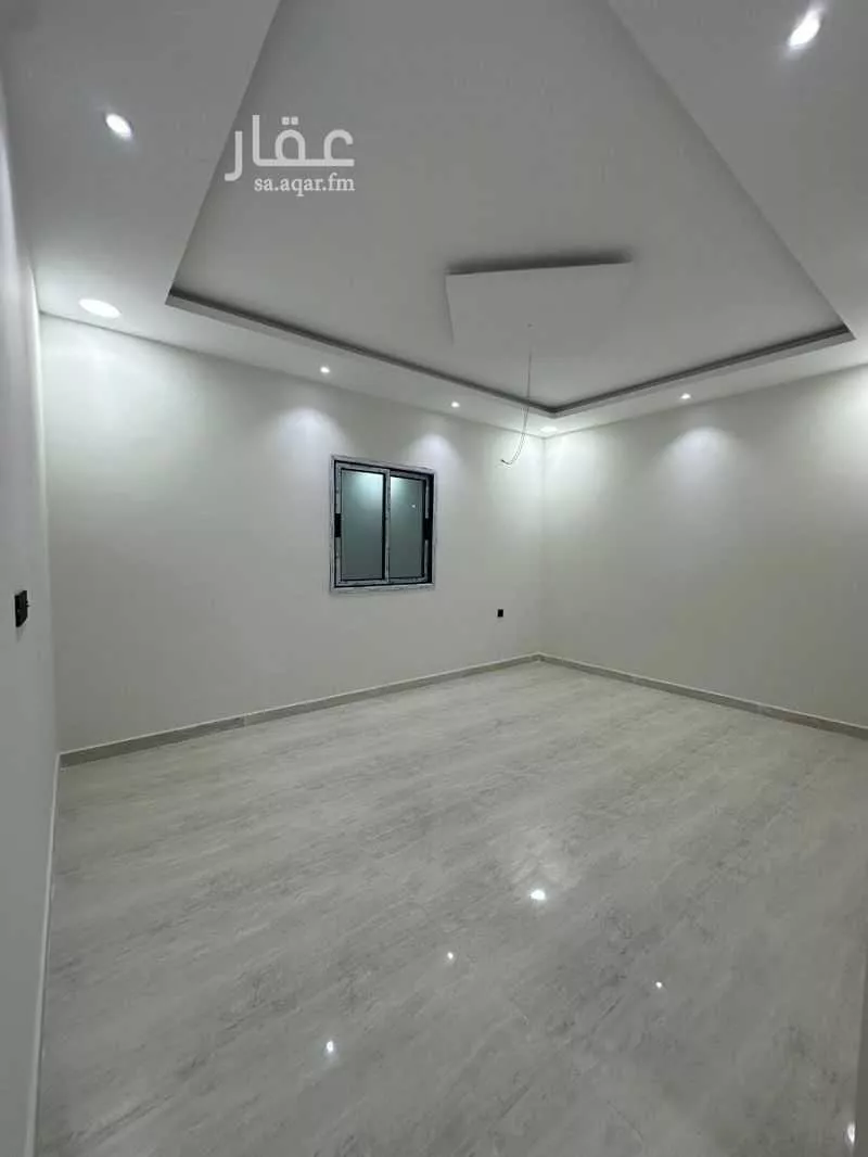 6 bedroom floor in Dahiat King Fahd 3
