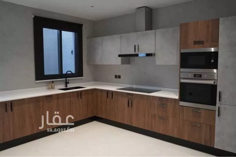 فيلا 5 غرف في الصدفة 8