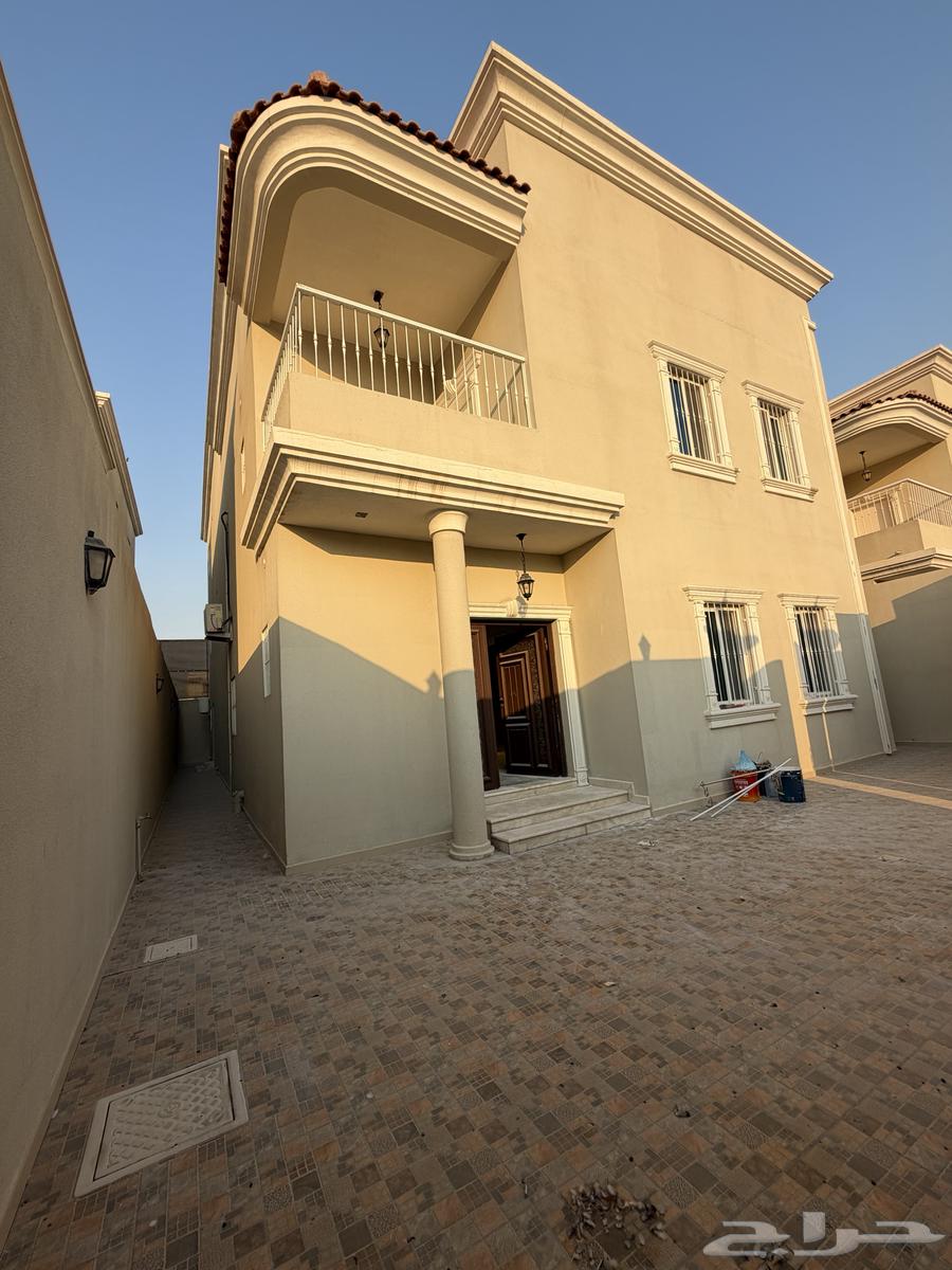 4 bedroom villa in Al Faisaliyyah, Eastern Province 2