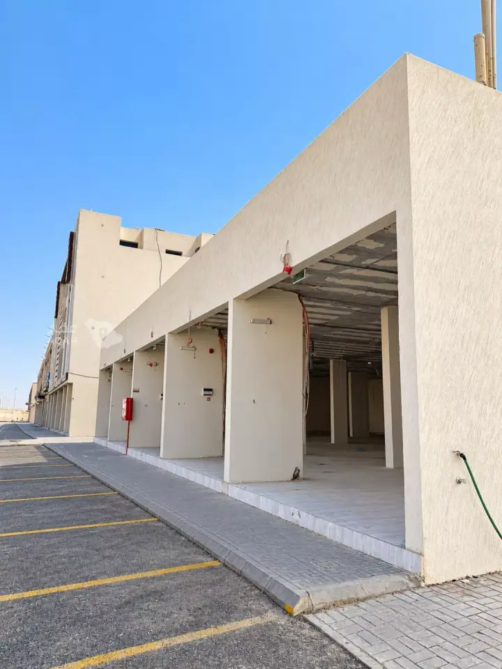 shop in Al Rimal, Riyadh 2