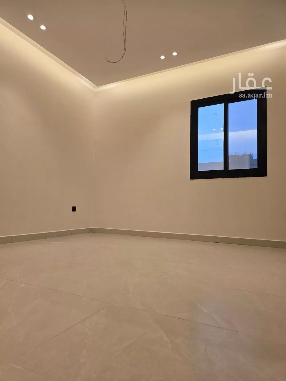 شقة 5 غرف في النزهة 2