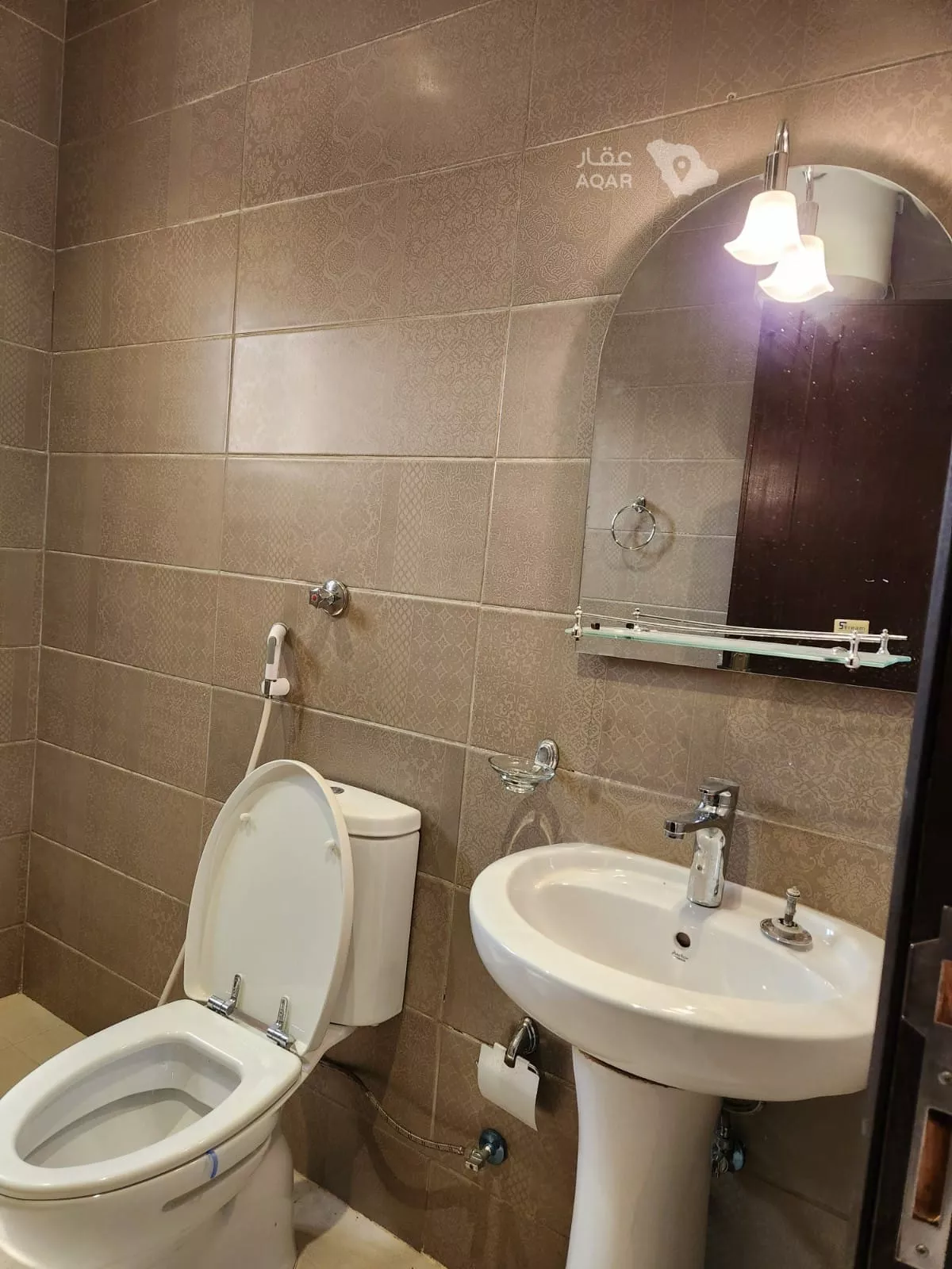 2 bedroom apartment in Al Bawadi, Jeddah 5