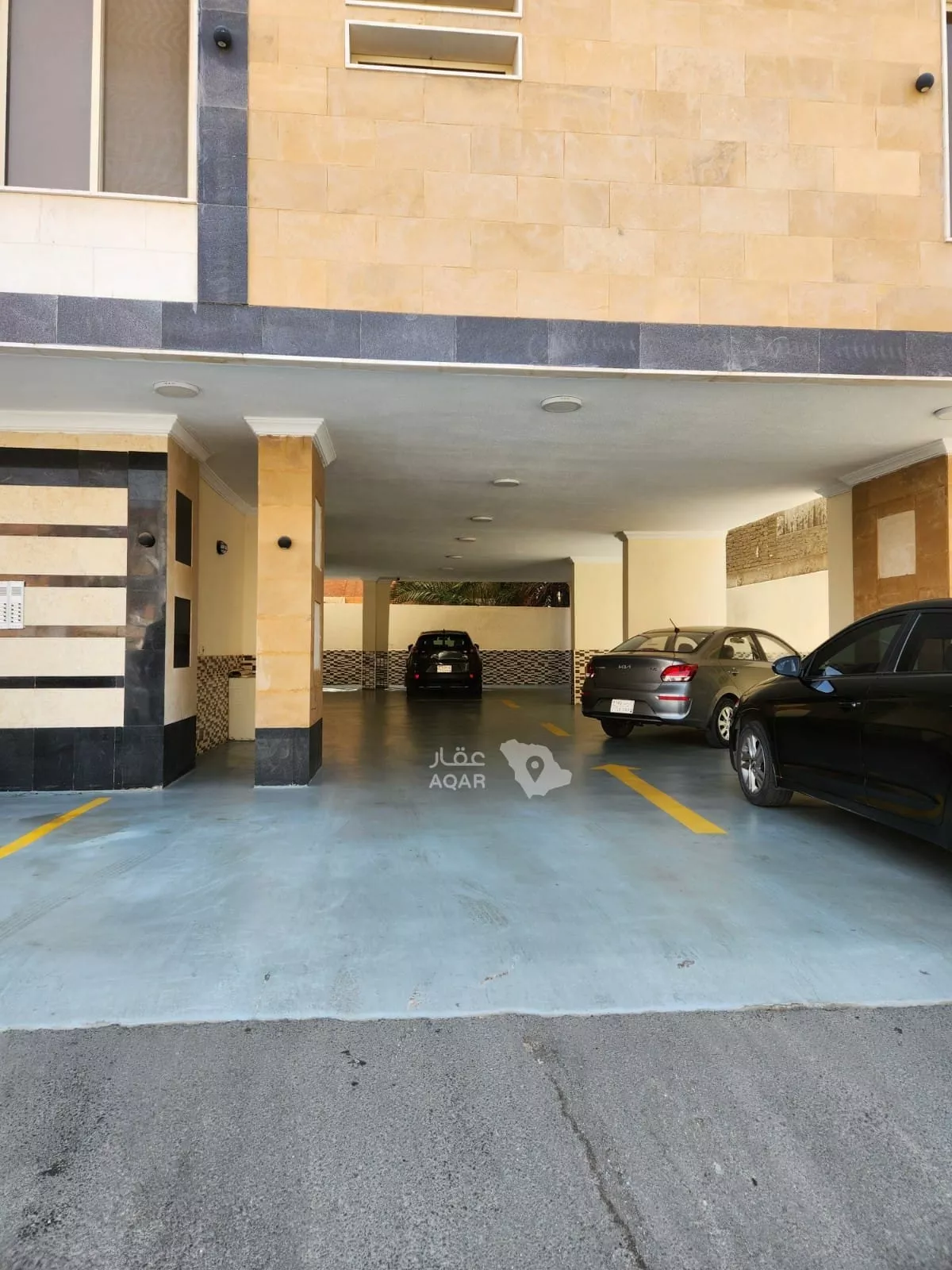 2 bedroom apartment in Al Bawadi, Jeddah 2