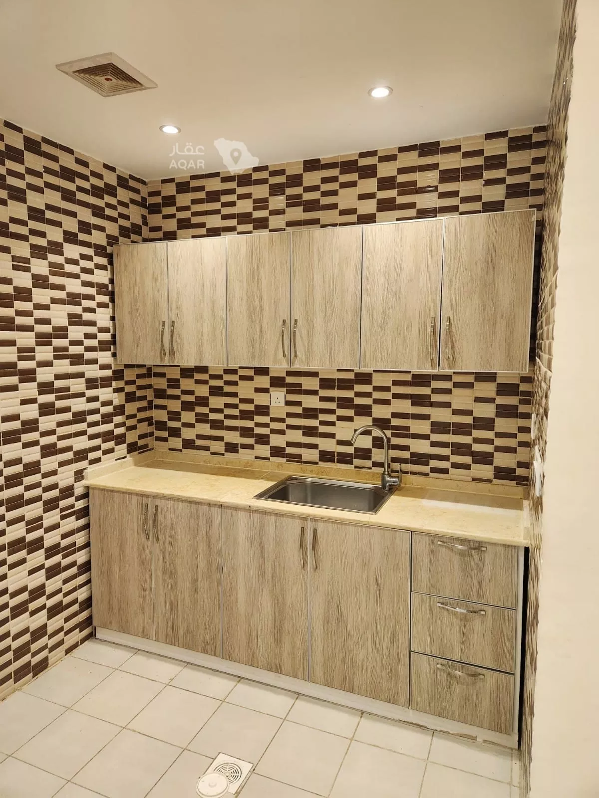 2 bedroom apartment in Al Bawadi, Jeddah 14