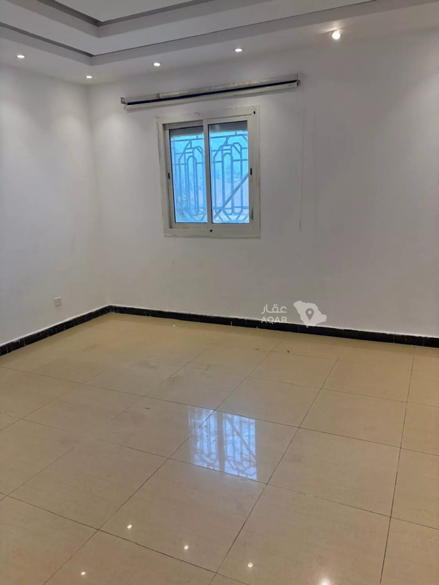 2 bedroom apartment in Az Zomorod, Jeddah 3