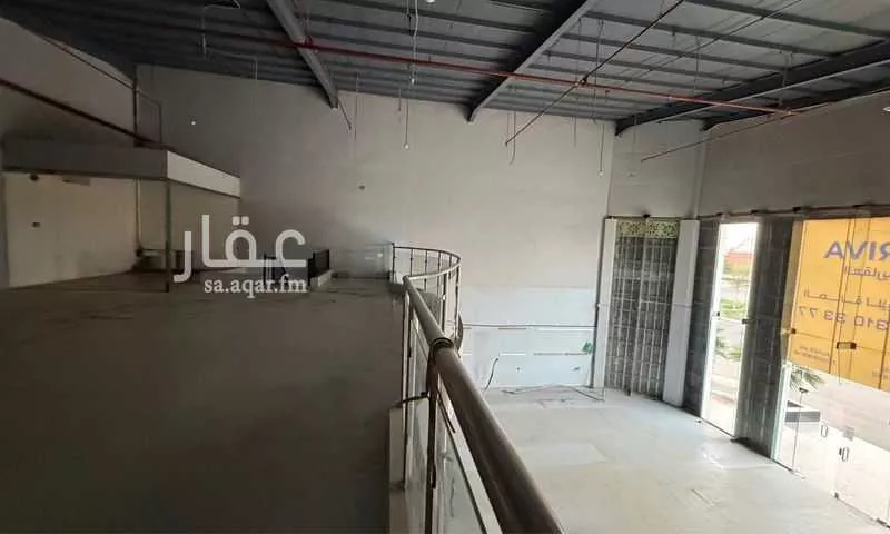 382 sqm shop in Al Hadiqah 5