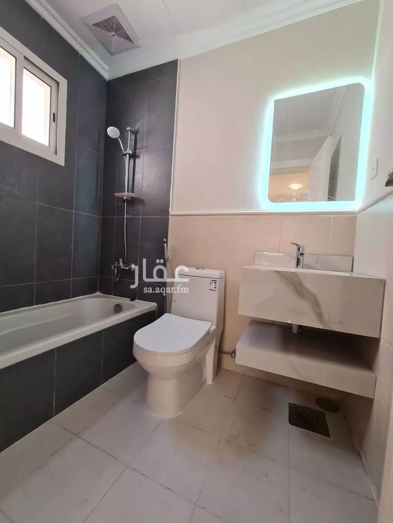 فيلا 6 غرف في السيف 23