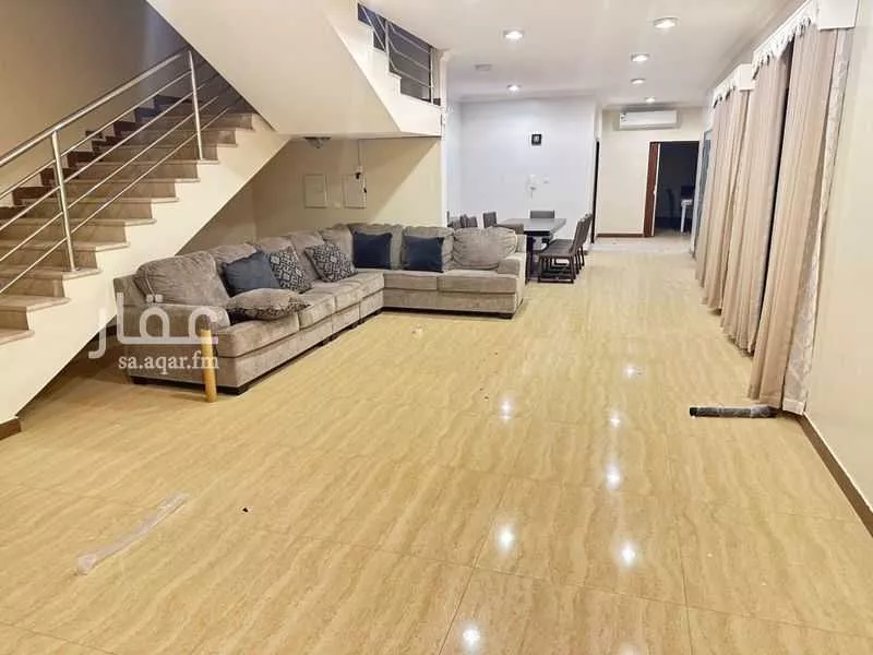 8 bedroom villa in Ash Shulah, Eastern Province 11