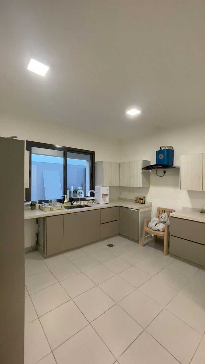 4 bedroom villa in Al Amal, Eastern Province 10