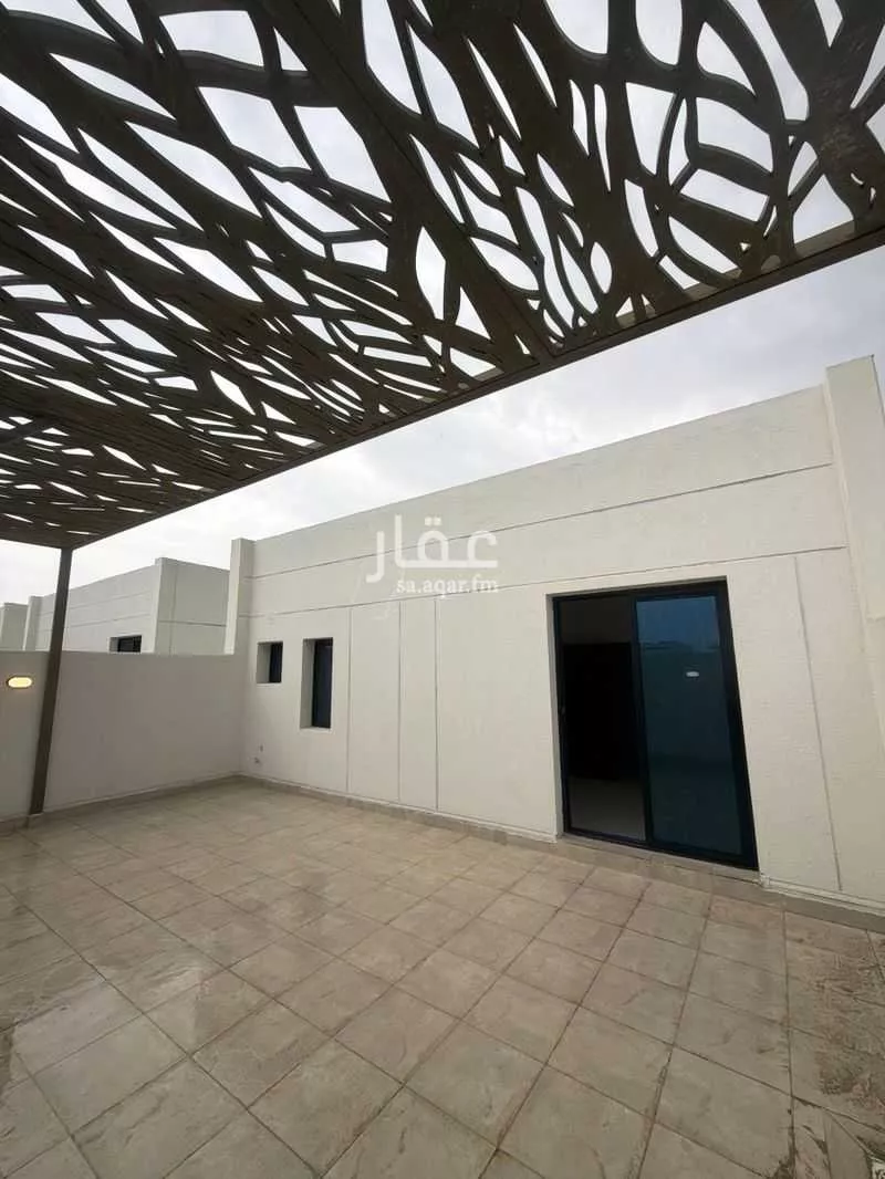 7 bedroom villa in Ash Sharq 11