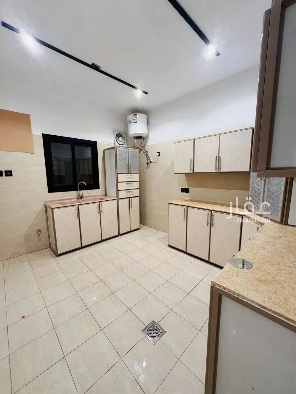 3 bedroom apartment in Al Badiyah 16