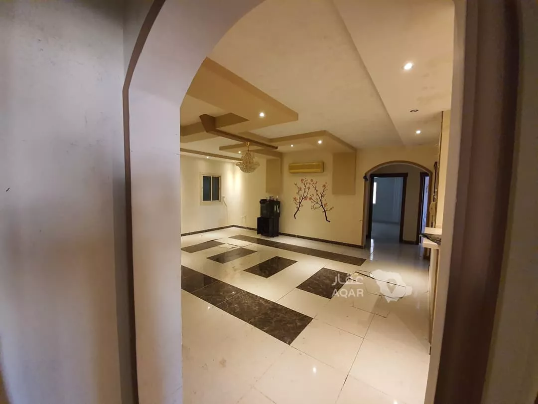 4 bedroom apartment in Al Rawdah, Jeddah 6