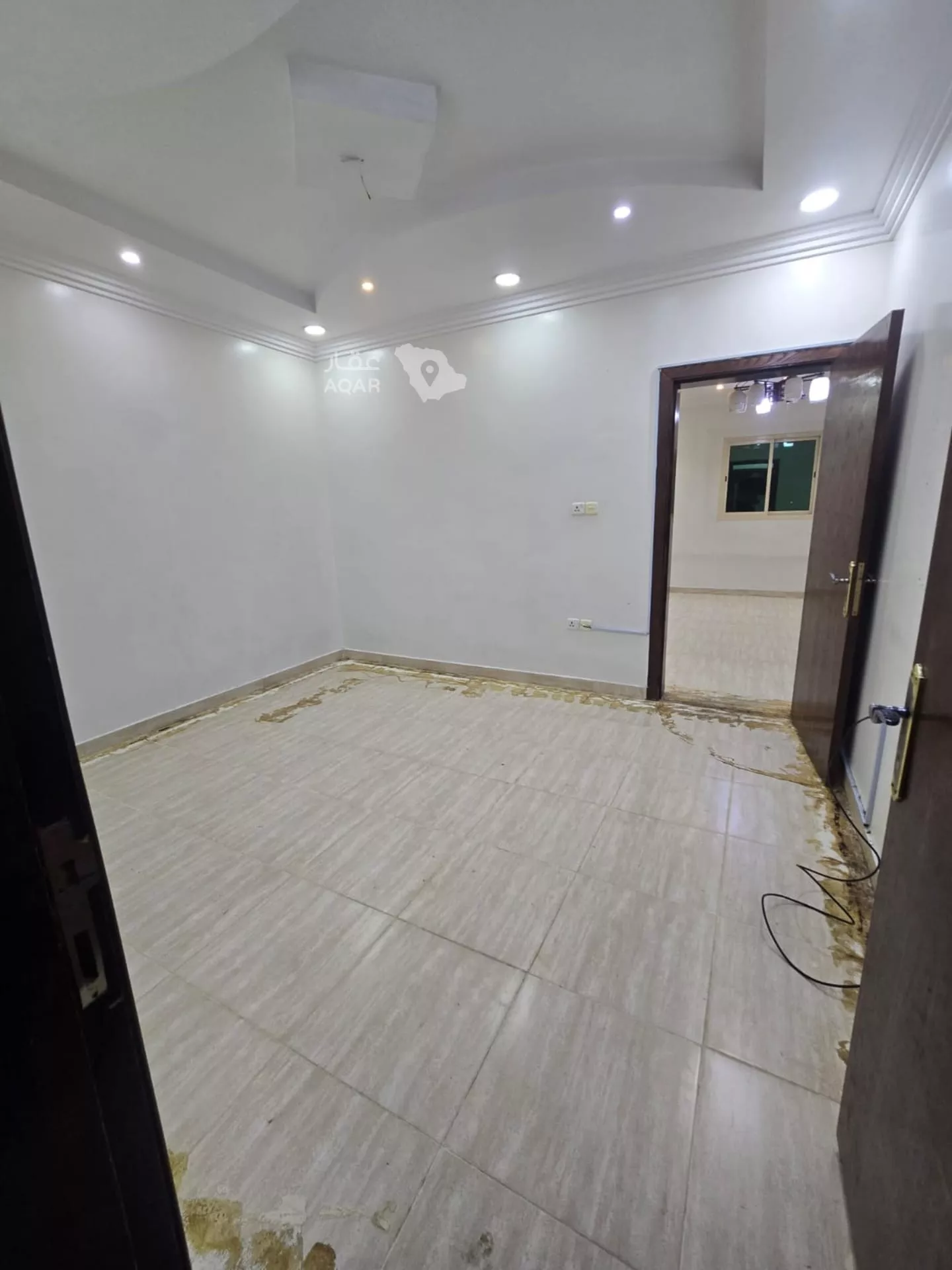 5 bedroom apartment in Taibah, Eastern Province 11