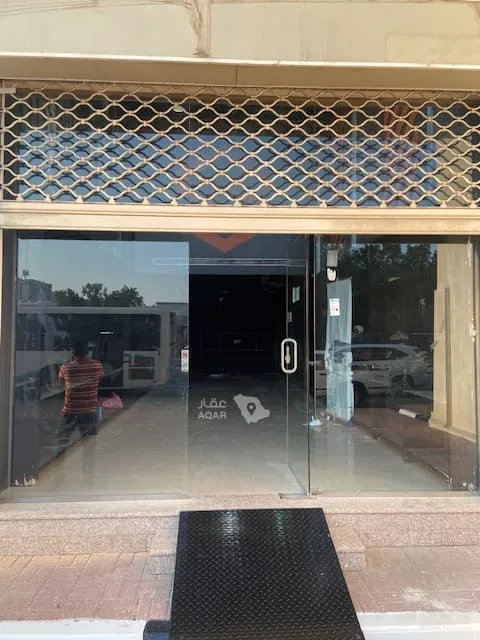 1 bedroom shop in Al Mazrouiyah, Eastern Province