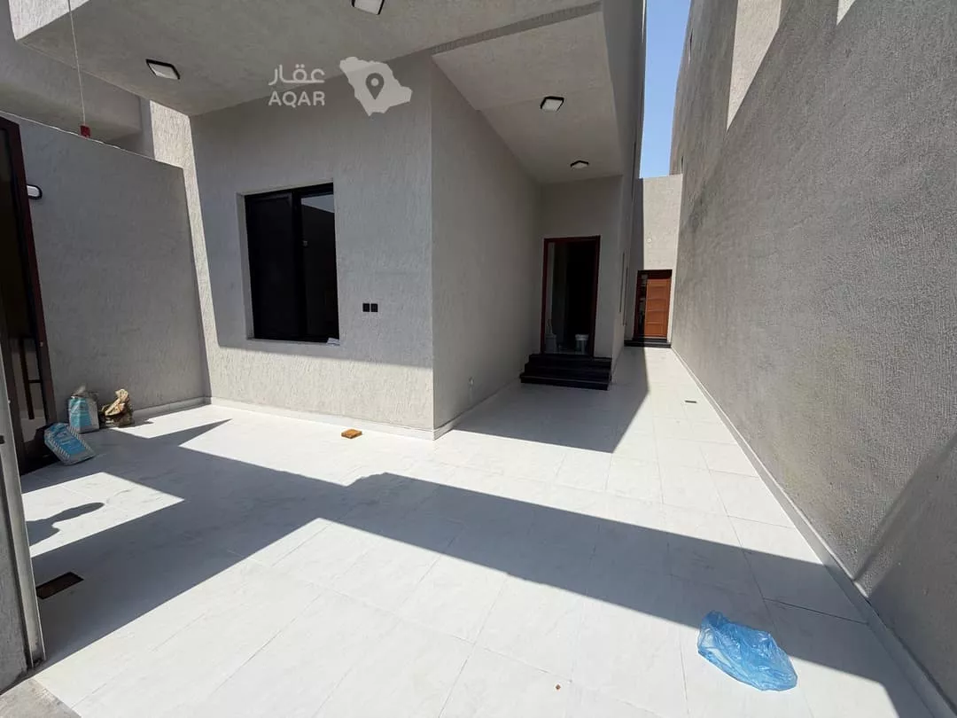 فيلا 3 غرف في احد، الدمام 2