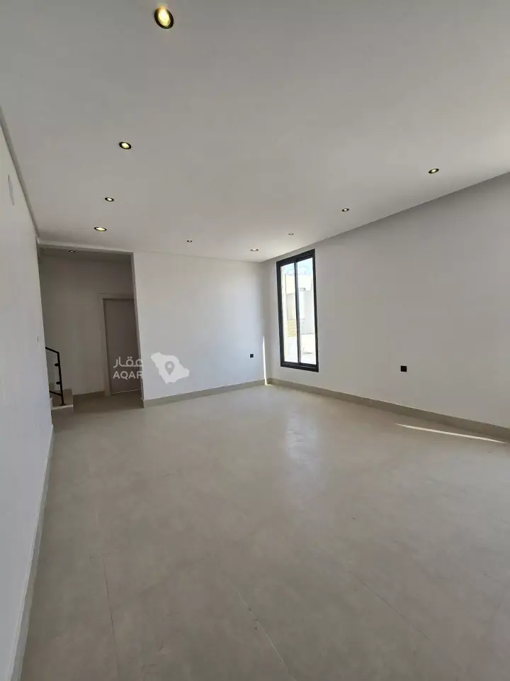 3 bedroom villa in Al Farouq, Riyadh 11