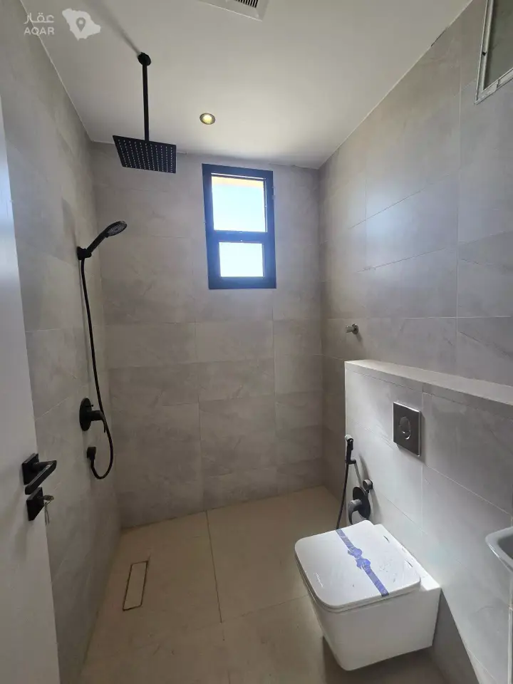 3 bedroom villa in Al Farouq, Riyadh 15