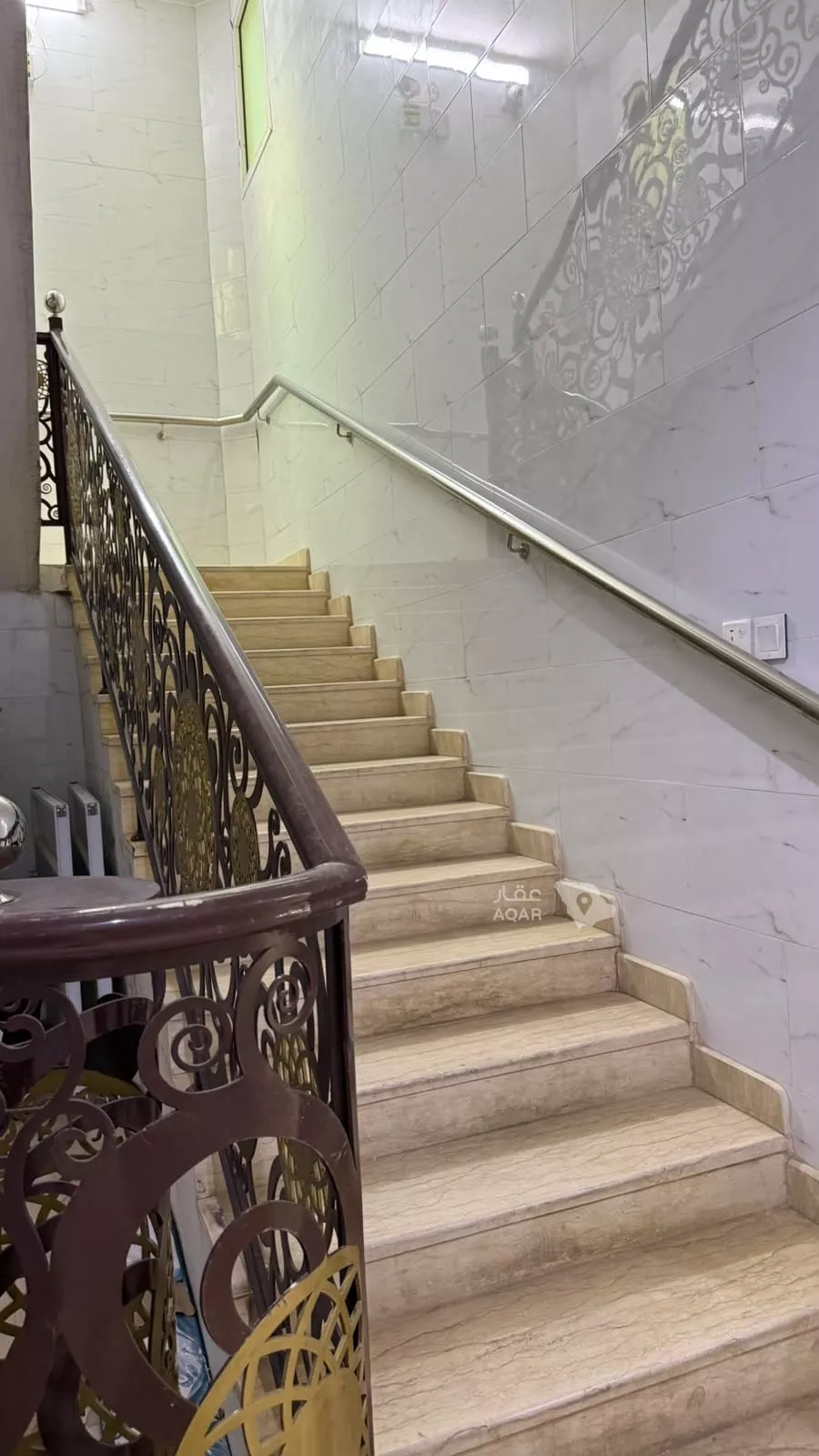 3 bedroom office in Shubra, Riyadh 3