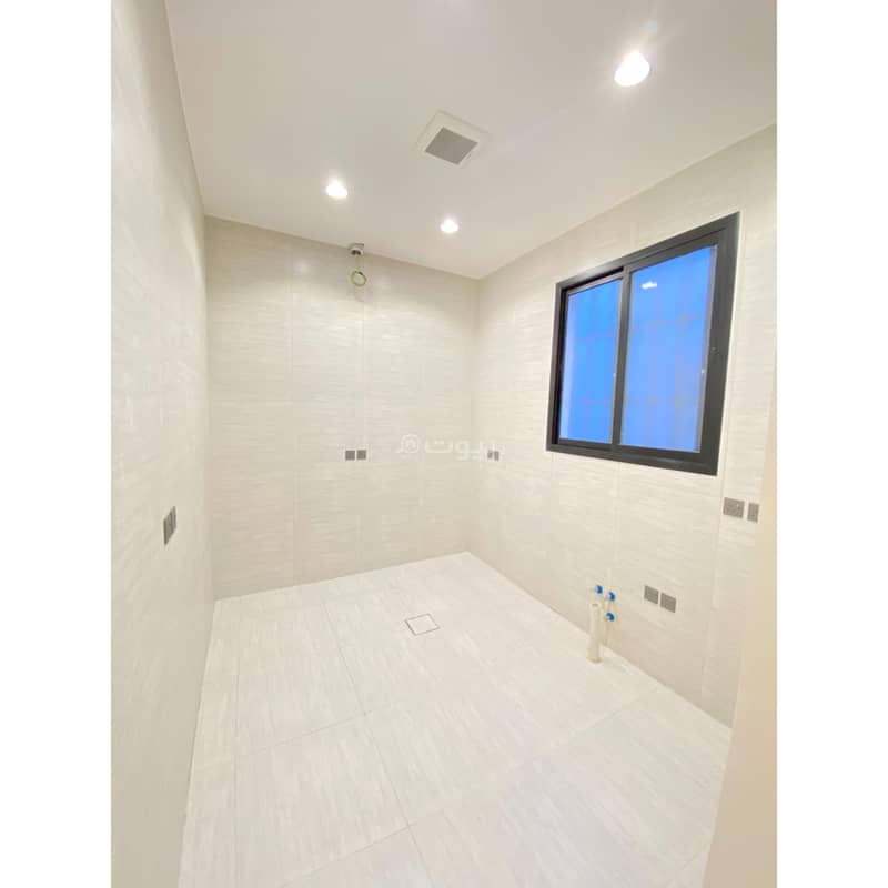 4 bedroom apartment in Dirab, Riyadh 7