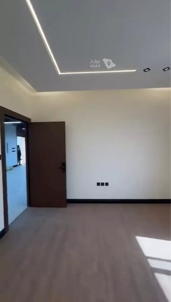 3 bedroom office in Al Wadi, Riyadh