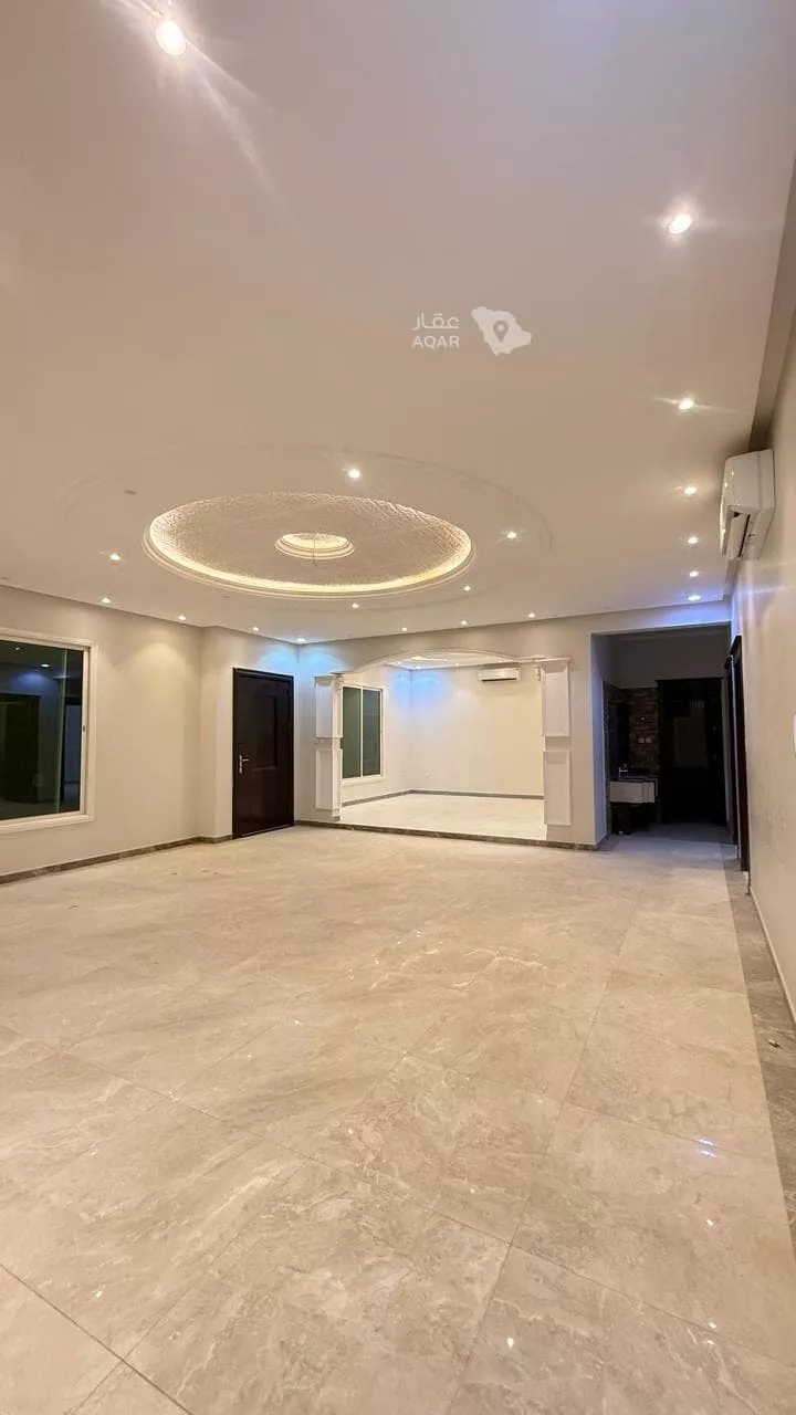 5 bedroom villa in Al Aridh, Riyadh 8