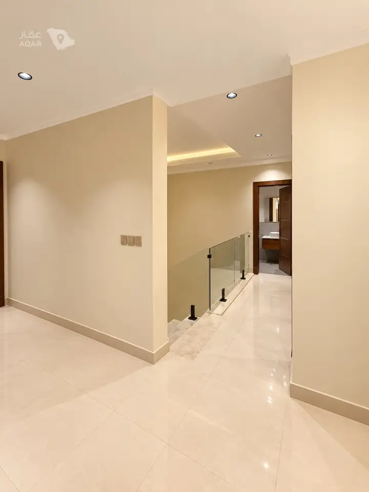 3 bedroom villa in Hittin, Riyadh 7