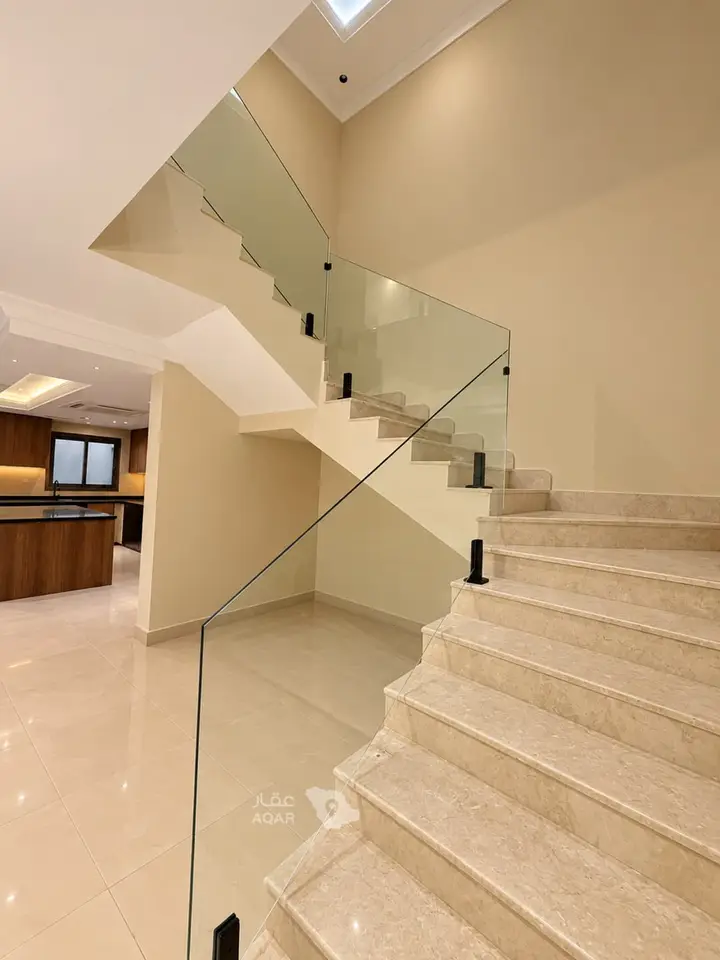 3 bedroom villa in Hittin, Riyadh 5