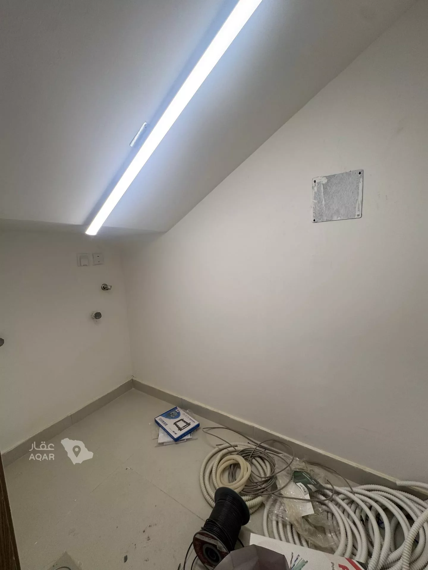 6 bedroom villa in Al Aridh, Riyadh 13