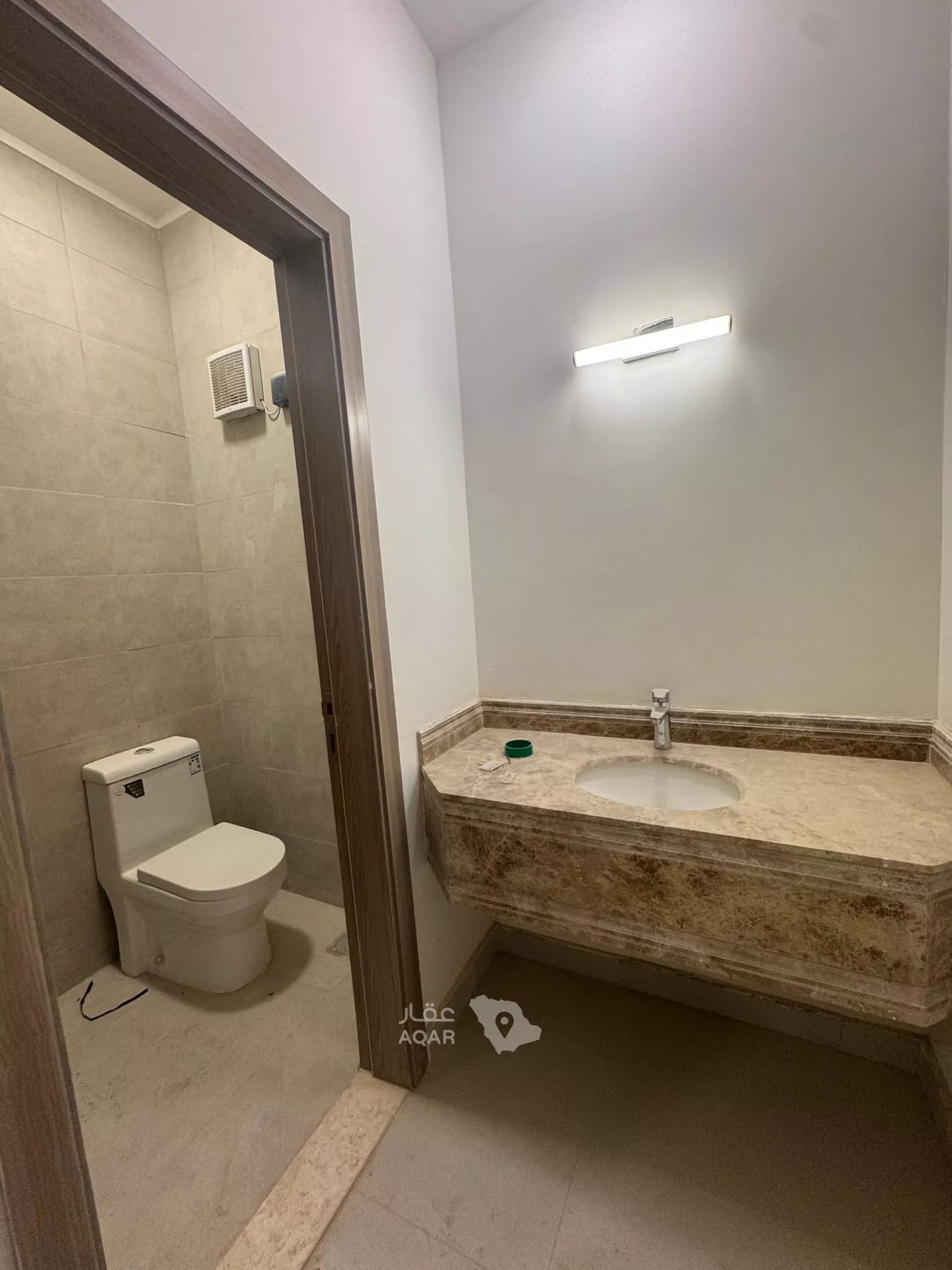6 bedroom villa in Al Aridh, Riyadh 6