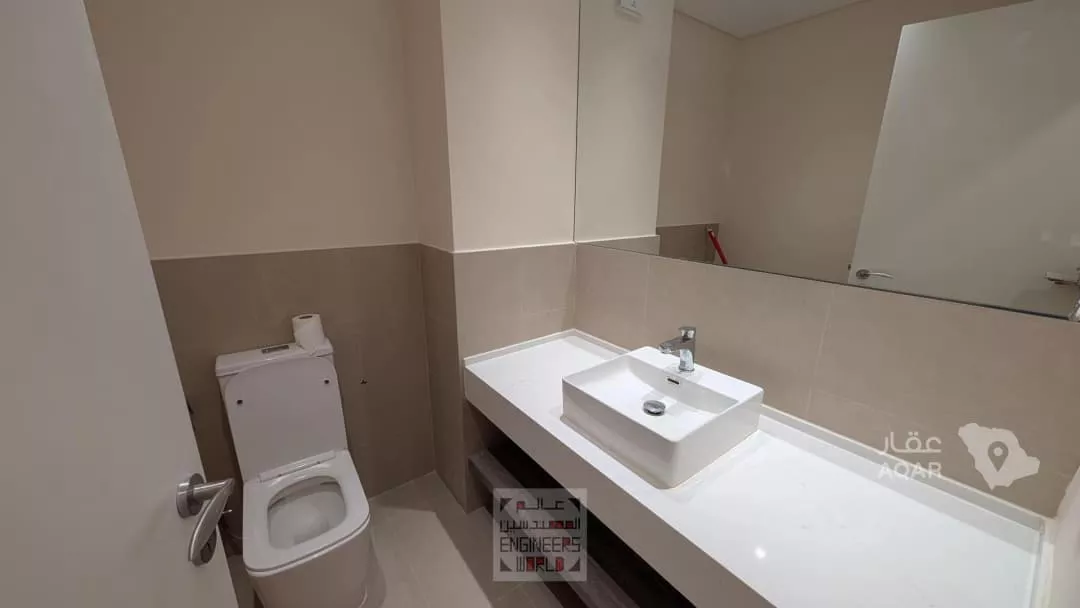 5 bedroom villa in Al Munsiyah, Riyadh 13
