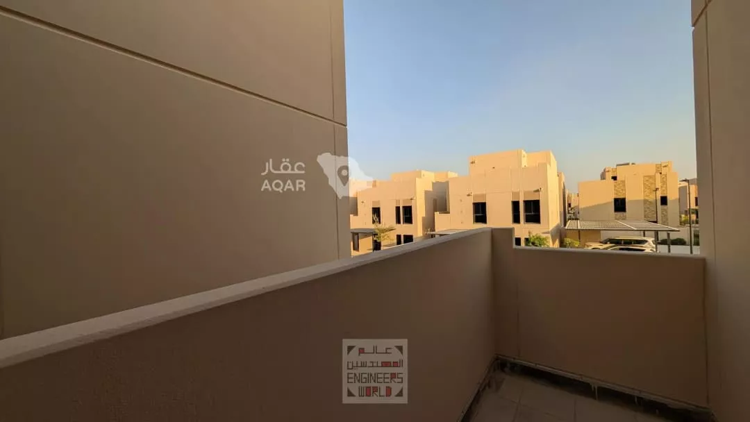 5 bedroom villa in Al Munsiyah, Riyadh 9