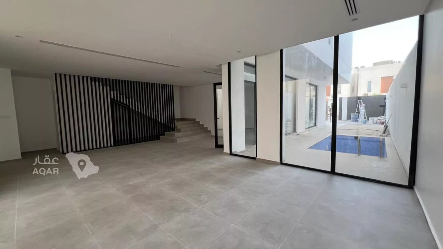 4 bedroom villa in As Sadafah, Eastern Province 4