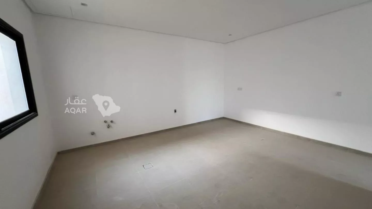 4 bedroom villa in As Sadafah, Eastern Province 9