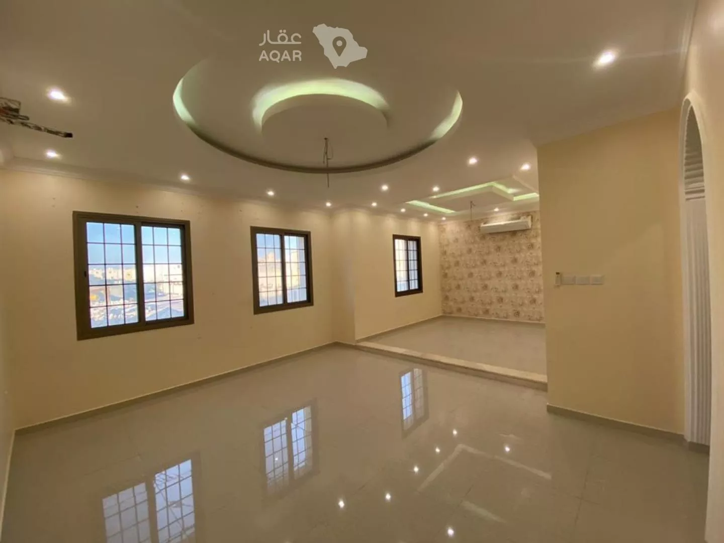 4 bedroom villa in Ash Shulah, Eastern Province 11