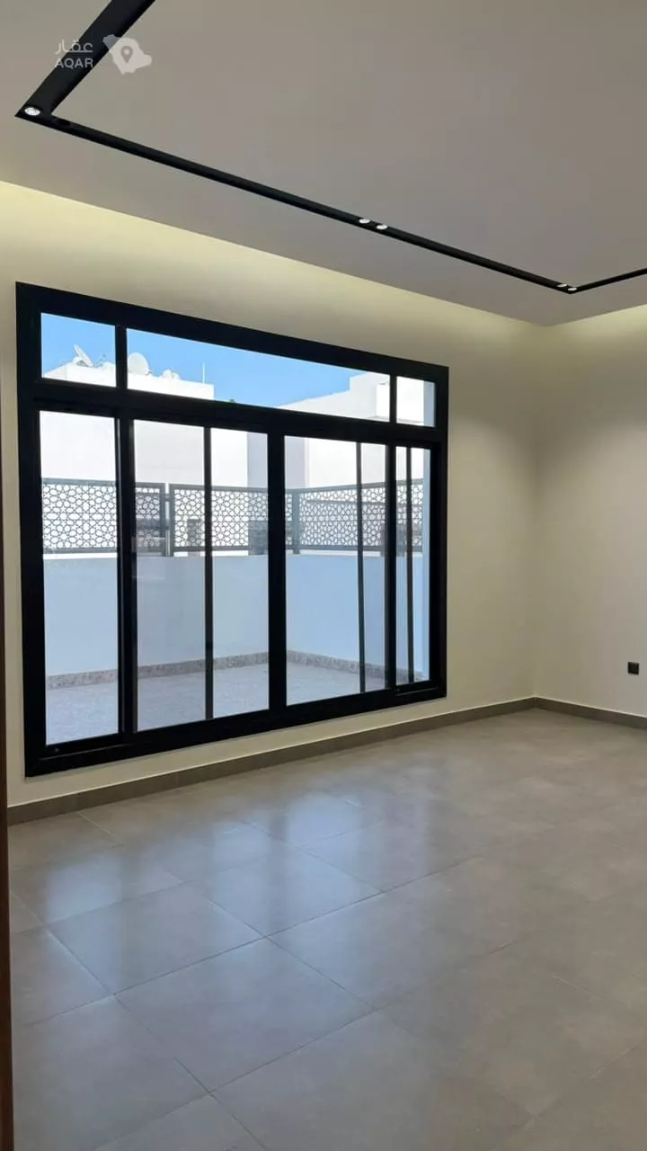 4 bedroom apartment in Al Hamra, Jeddah 14