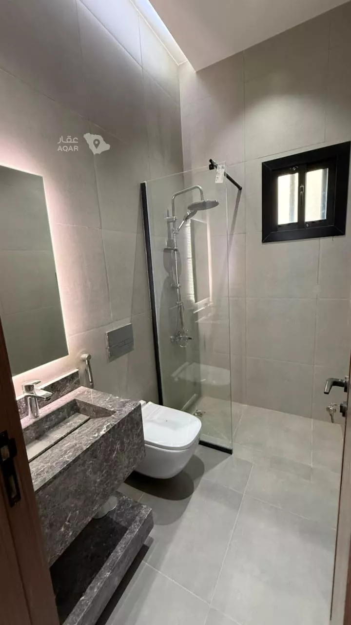 4 bedroom apartment in Al Hamra, Jeddah 21