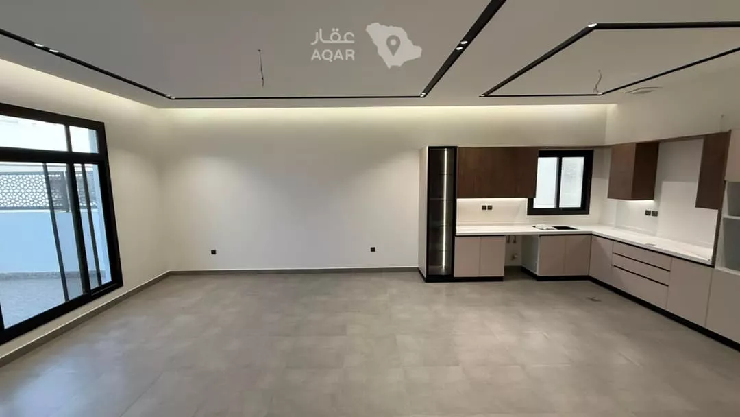 4 bedroom apartment in Al Hamra, Jeddah 12