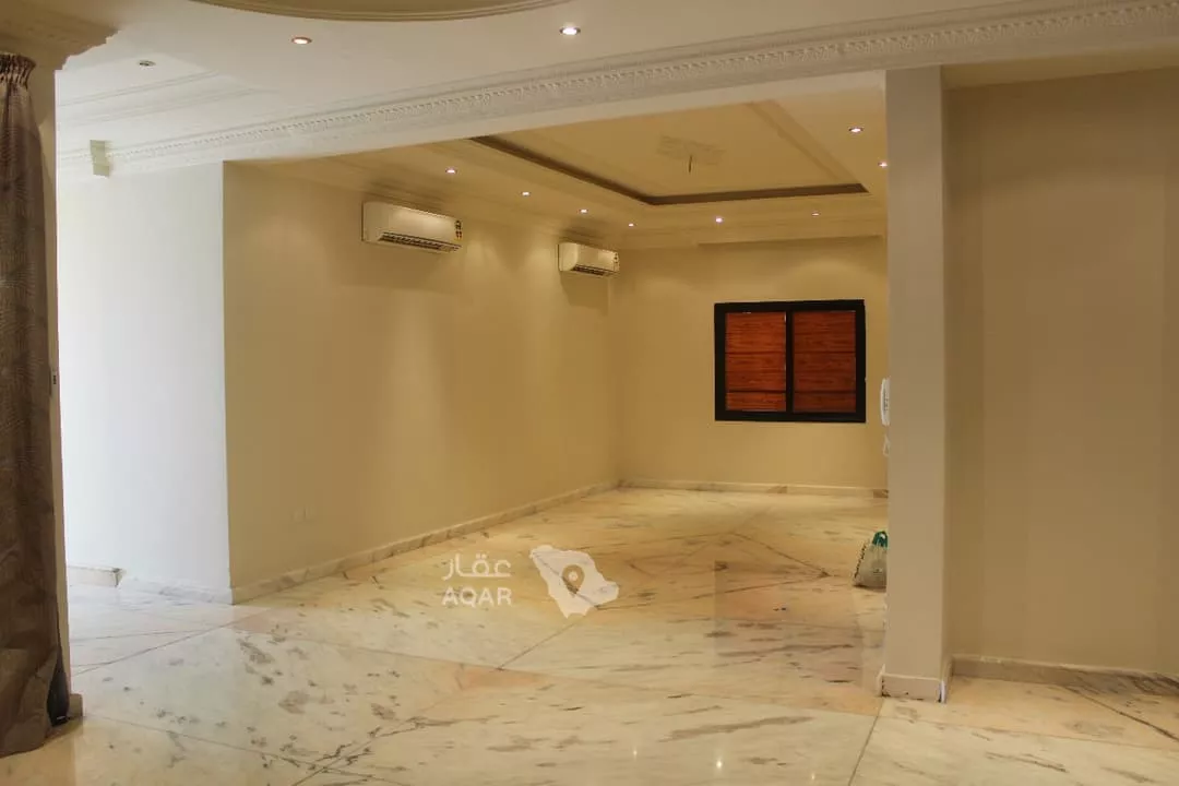 4 bedroom villa in At Tahliyah, Eastern Province 10