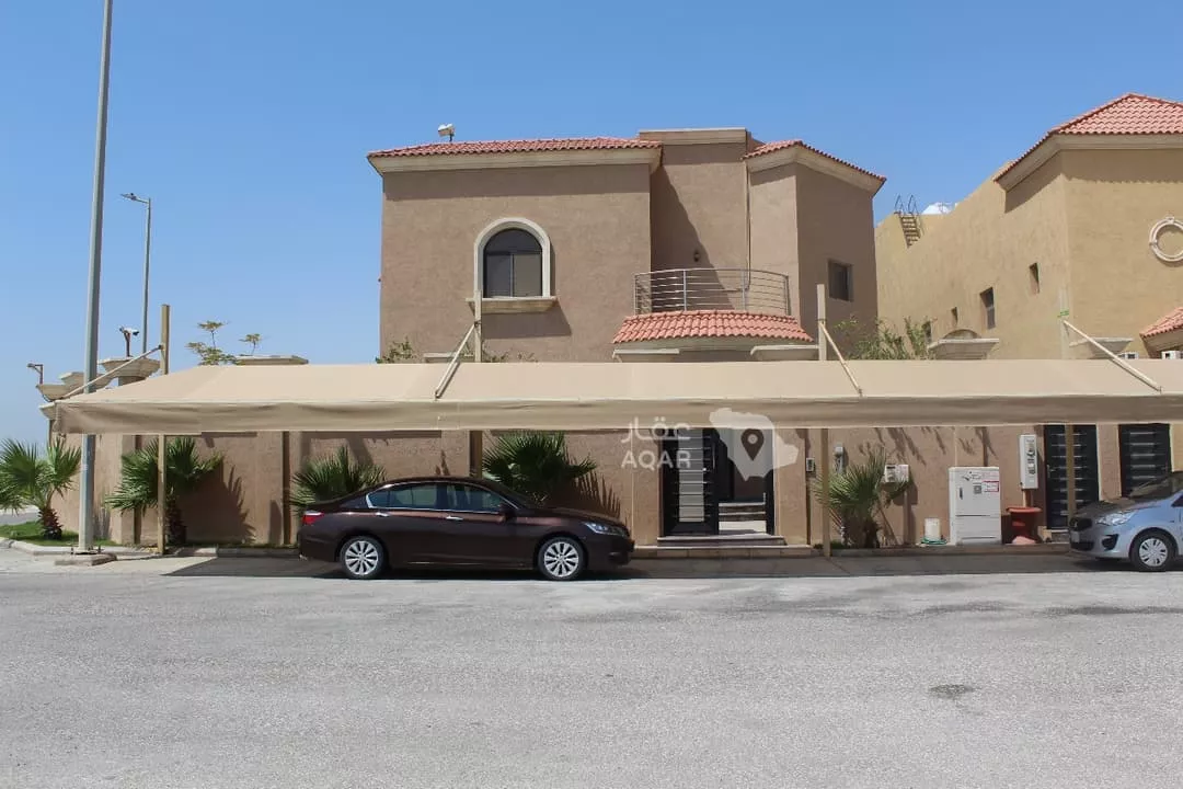 4 bedroom villa in At Tahliyah, Eastern Province 7